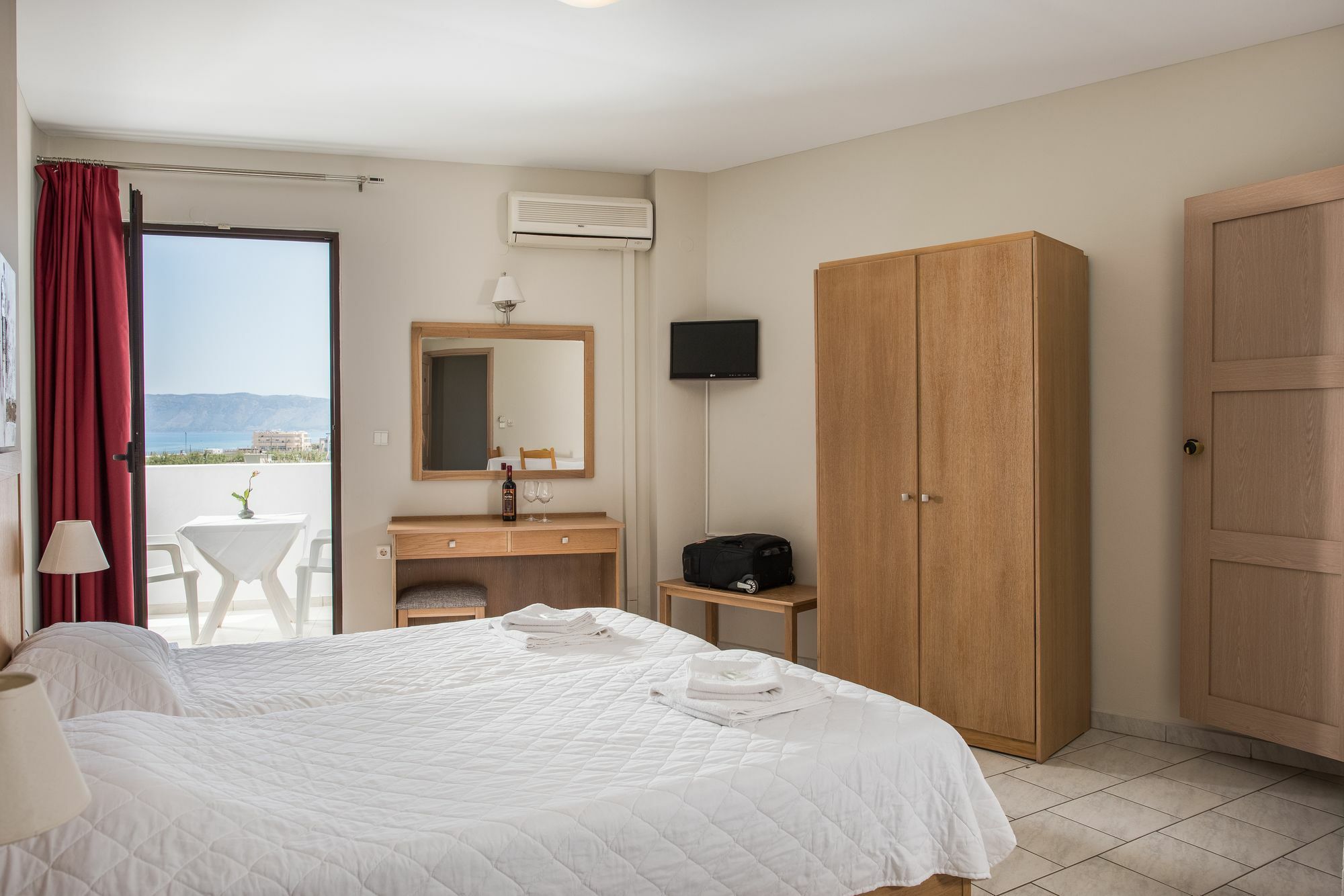 Mirtilos Studios & Apartments Kissamos Exterior photo