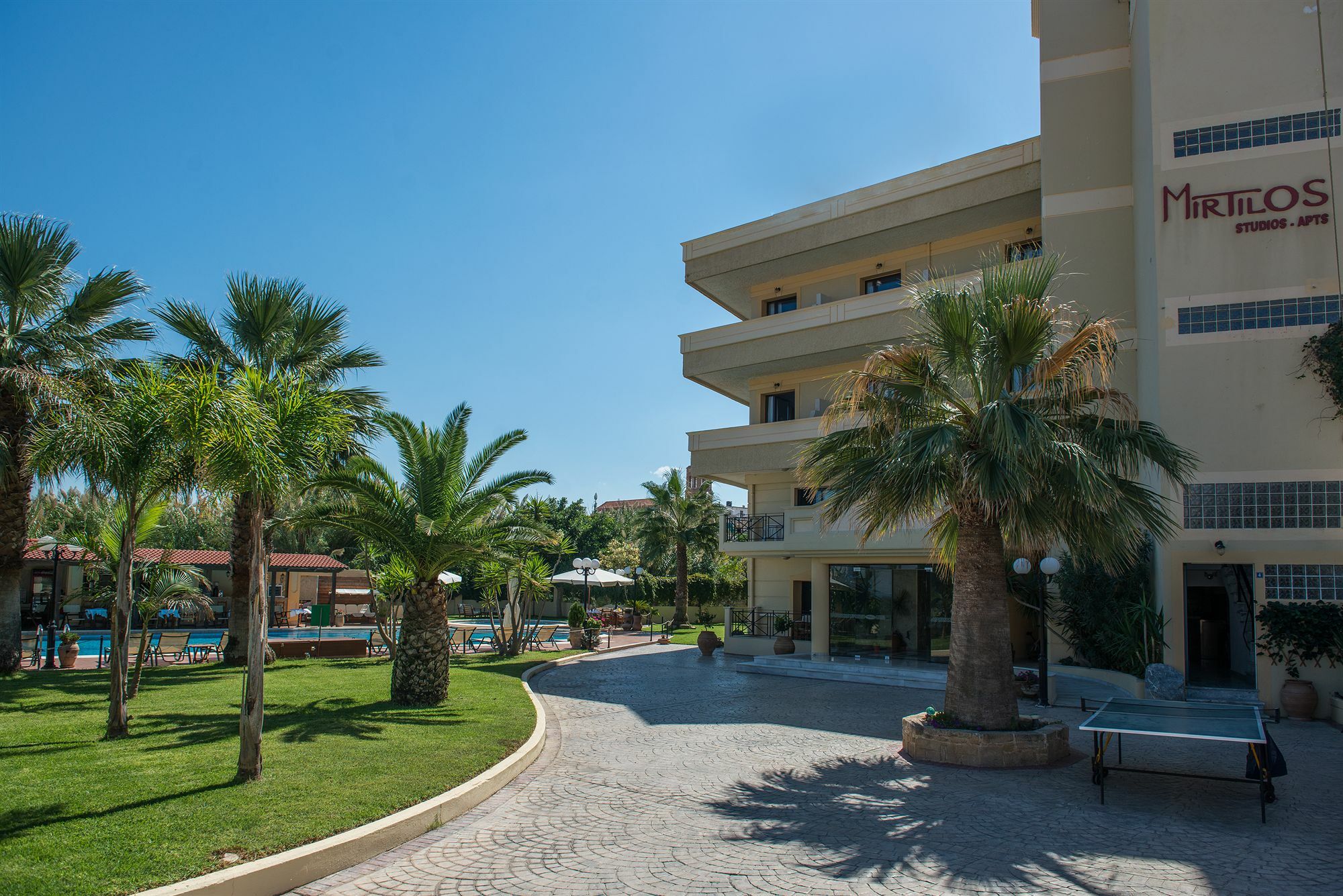 Mirtilos Studios & Apartments Kissamos Exterior photo